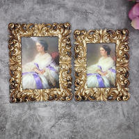 Retro Gold Silver Relief Photo Frame Ornaments 67 Inch European Baroque Antique Photo Frame Wall-mounted Photo Frame