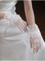 ✑ Dots Tulle Ruffles Edge Bridal Gloves for Wedding with Ribbon Bow Wrist Length Glolves for Brides White akcesoria ślubne