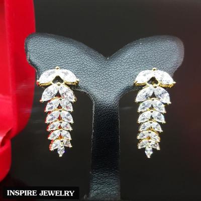 Inspire Jewelry ,ต่างหูใบช่อมะกอกระย้า ตัวเรือนหุ้มทองแท้ 24K  ช่อมะกอกประดับเพชรCZ  งานจิวเวลลี่เลิศหรู  ขนาด 1 x 2.5 CM  พร้อมกล่องกำมะหยี่