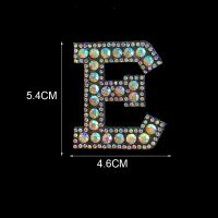 A-Z แผ่นตัวอักษรภาษาอังกฤษประดับพลอยเทียม1ชิ้นแผ่นรีด3D ตัวอักษรสำหรับติดเสื้อผ้าสำหรับกระเป๋าเสื้อผ้ารองเท้า