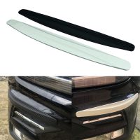 【cw】 2PCS Car Protector Strips Guard Anti Collision Skoda Octavia a5 a7 Yeti Roomster Fabia