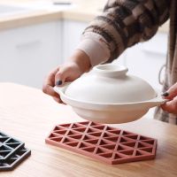 【CC】◎❄  Silicone tea coaster non-slip placemat high temperature insulation pad hollow bowl with anti-scalding plastic