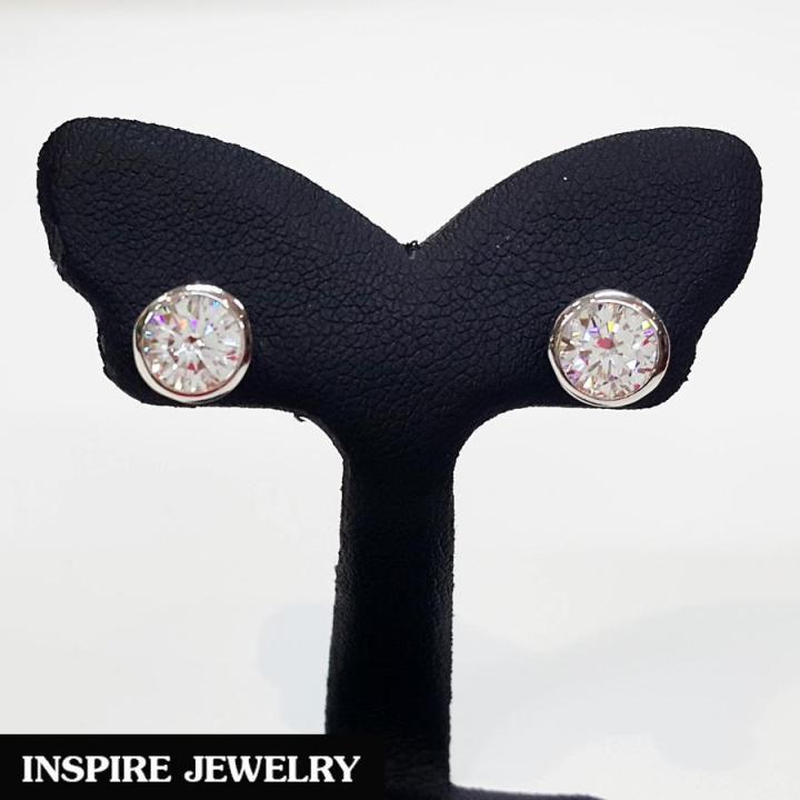 inspire-jewelry-ชุดเซ็ทจี้เพชรcz-เพชรสวยเกรด-aaa-เพชรวิ้งเจิดจรัส-size-9min-ทรงกลม-พร้อมต่างหูรูปทรงกลม-size-7min-งานดีไซด์-งานแบบร้านเพชร-พร้อมกล่องกำมะหยี่สวยหรู