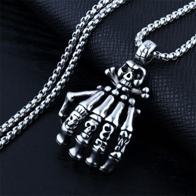 Fashion Creative Personality Ghost Claw Skull Pendant Necklace Men 39;s Titanium Steel Punk Hipster Non Mainstream Jewelry 2022