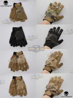 ถุงมือเต็มนิ้ว ยี่ห้อ Emerson รุ่น Tactical Lightweight Camouflage Gloves (Tactical Gloves)  ● คุณสมบัติ : 1. ถุงมือที่ทั้งปกป้อง และ ให้ความสะดวกสบายในทุกครั้งที่ใช้งาน ไม่ว่าจะสวมใส่เล่นกีฬาExtreme,ยิงปืน,ขี่มอเตอร์ไซค์ หรือ ทำงานช่าง 2. เนื้อผ้าบางเบาย