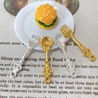 50PCSLOT Mini Gold Plated Spoon Fork Tableware Modal DIY Miniature Metal Crafts Dollhouse Home Decoration Decor Accessori