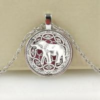 Wholesale Elephant Magnetic Aromatherapy Diffuser Jewelry Locket Pendant Scent Necklace