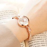 8470 Girls Light Luxury Diamond Fashion Small Round Watch Waterproof Rose Gold Steel Band Bracelet Quartz Watch