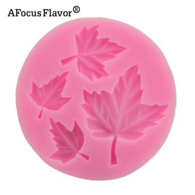 ；【‘； 1 Pc Maple 3D Silicone Mold Chocolate Candy Cake Decoration Feather Fondant Silicone Mold Christmas Decoration Kitchen Baking