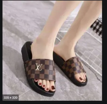 Brown LV Plush Slippers – Zo And Accessories