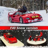 F40รุ่นหิมะ PGM 1:64โมเดลรถยนต์คริสต์มาสอัลลอยไดโอรามาของเล่นในสต็อกคาร์โรจิ๋ว