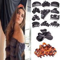 New Hair Claws Clip Fish Shape Banana Barrettes Black Brown turtle Hairpins Hair Accessories For Women Hair Clip ClampACC151