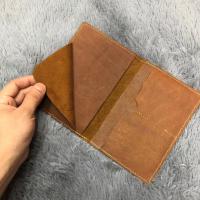 YITIANMEI Passport wallet Mens Wallet Hand made pull-up leather Man Vintage Cow Genuine Leather Wallet Male Handmade Billfold