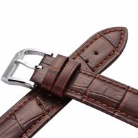 ⊙ Genuine Leather Strap