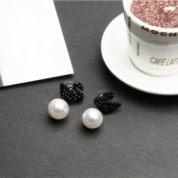 Korean Fashion Black Swan Pearl Back Hanging Stud Earrings Simple Black Earrings Hypoallergenic Earrings