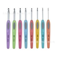 【CC】 Woven plastic handle aluminum crochet tools a set of eight blister packaging