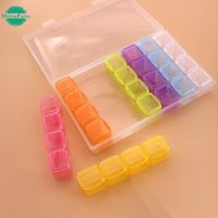 （A SHACK）✾❀ 【PL Stock】28 Slots Diamond Painting Drill Storage Box Family Plastic Tool DIY Home Organization