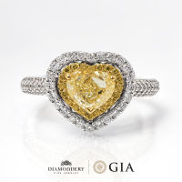 แหวนเพชร Heart Fancy Yellow Diamond Ring
