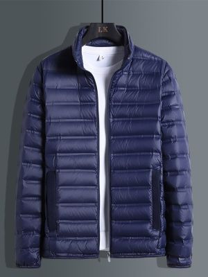 HOT11★ฤดูหนาว Ultra Light ลงเสื้อแจ็คเก็ตผู้ชาย2022ใหม่คอตั้ง90% เป็ดสีขาวลงเบาะ Coat Warm Windbreaker พลัสขนาด8XL