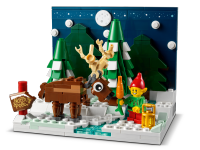 LEGO Santas Front Yard 40484