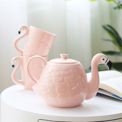 ชุดน้ำชาทรงฟามิงโก้*มีตำหนิ ขายโละสต๊อค* รุ่น Flamingo teapot set กาน้ำชามาพร้อมแก้ว 2 ใบเข้าชุดกัน