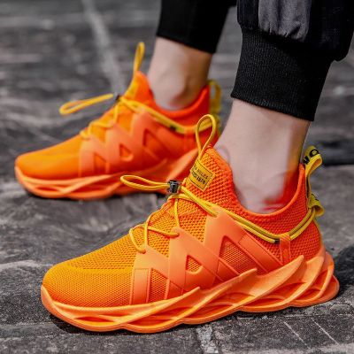 Men Shoes Autumn Breathable Mesh Yellow Sneakers Men Lightweight Comfort Non-slip Lace Up White Casual Shoes Tenis Masculino