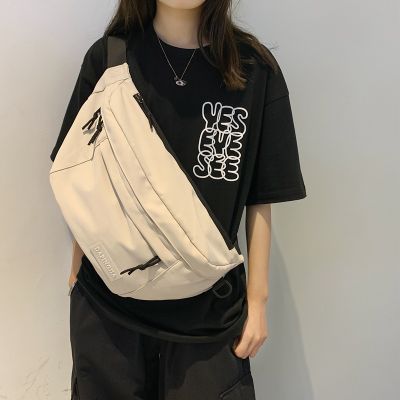 Pocket womens 2021 new chest bag tide ins Han Feng messenger bag womens sports and leisure postman bag couple shoulder bag