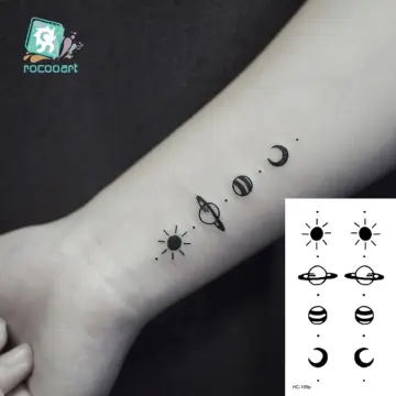 50 Beautiful Simple Moon Tattoo Designs 2023