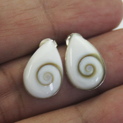 Valuable gifts for loved ones Earring beautiful from shells, heavenly eyes Shiva eye  ของขวัญอันล้ำค่าสำหรับคนที่คุณรัก ต่างหูสวยๆ จากเปลือกหอย ดวงตาสวรรค์ กุญแจตาพระศิวะ