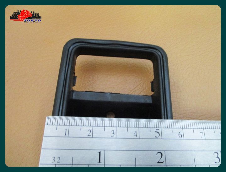 toyota-ln30-ln40-rn25-rn50-door-handle-socket-lh-or-rh-set-black-1-pc-เบ้ารองมือเปิดใน-สีดำ-1-อัน-ใช้ได้ทั้งซ้ายและขวา-สินค้าคุณภาพดี