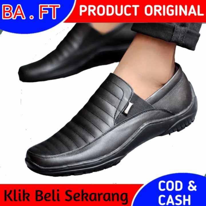 Sepatu casual pria slip on sales loafers kerja