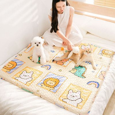 ☽► floor mat dog sleeping with cat non-slip kennel fence cage pad general supplies