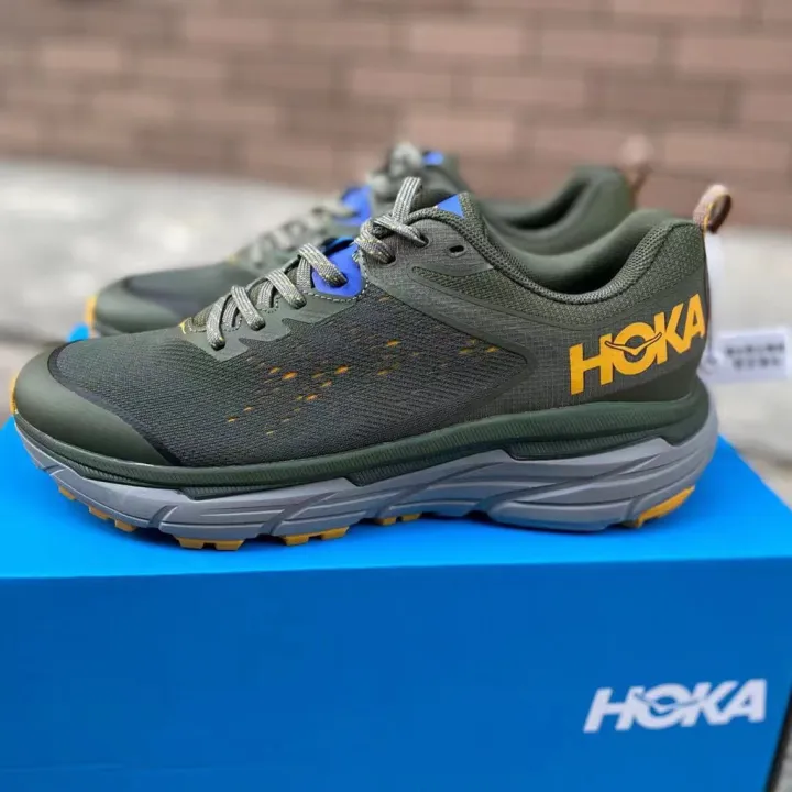 HOKA Challenger ATR 6 men's shock absorption sports track and field