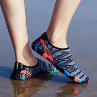 Summer Women Sandals Beach Water Shoes Quick-Drying Swimming Aqua Shoes Seaside Slippers Surf Upstream Shoes Sneakers Slippers