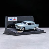 Diecast Metal Model Car 1/43 Scale for PEUGEOTs 404 1970 Simulation Alloy Vehicle Static Scene Display Collection