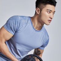 OMG tide brand mens short-sleeved breathable quick-drying running training elastic tight short-sleeved fitness clothes 1566 men