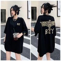 Boy London ไฮสตรีทยอดนิยมเสื้อแขนสั้นเด็กผู้ชายสีบรอนซ์ชายและหญิงรุ่นคู่นกอินทรีปีกคอกลมแขนครึ่ง2023นำเข้าของแท้