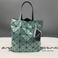 ร้อน, ร้อน★【IN STOCK】 Issey Miyake Star with The Same Geometric Diamond Bag Womens One-shoulder Portable Fashion All-match Six-grid Commuter Bag