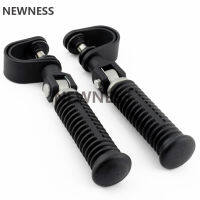 1.25" 32mm Foot Pegs Highway Engine Guard Crash Bars Footrest Mount Clamp For Harley Road King Electra Glide Softail Motorcycle