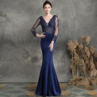 บทกวีเพลง Double-V ชุดราตรีนางเงือกพรหม Gowns ชุดปาร์ตี้อย่างเป็นทางการ Elegant Vintage Robe Longue Handmade ดอกไม้ชุดแต่งงาน