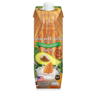 137 degrees Almond Milk with Avocado 137 ดีกรี นมอัลมอนด์ ผสม อโวคาโดและผักรวม 1000ml.