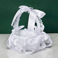 Wedding Basket Ring Pillow Flower Storage Basket Flower Girl Basket with Heart Buckle Satin Ribbons Hanging Basket for Wedding