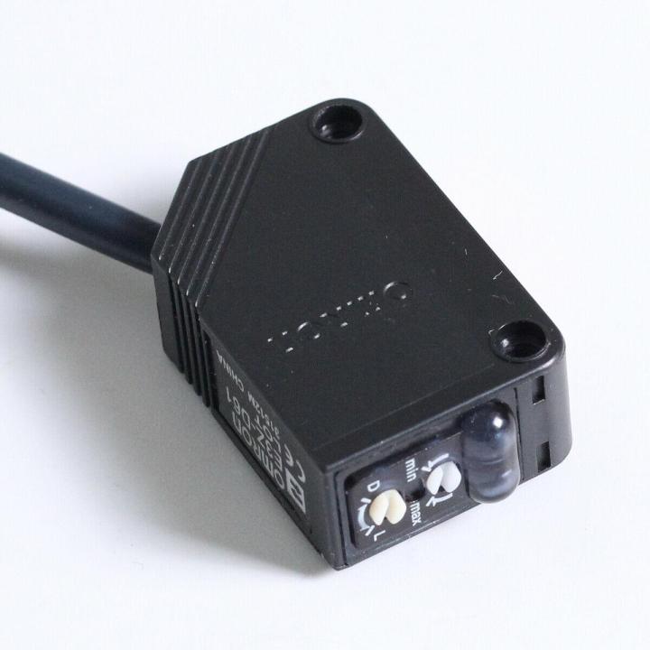 omron-e3z-d61-2-m-photoelectric-switch-senser
