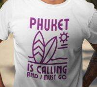 [‼️Best Seller‼️] Phuket เสื้อยืดคอกลมแขนสั้นสไตล์ใหม่แฟชั่นฤดูร้อนปี 2023 เสื้อยืดผู้ชายเสื้อยืดย้อนยุคใส่ดูหล่อดูเท่มาแรง กำลังฮิต