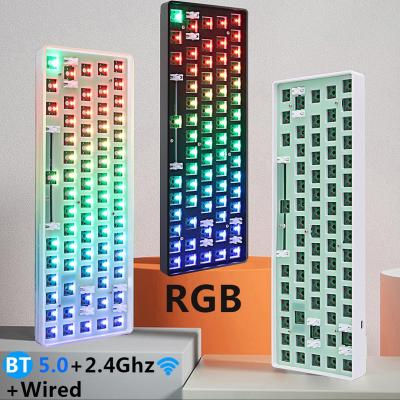 ชุดคีย์บอร์ดแบบกลไก GKS68ระบบบลูทูธไร้สาย2.4กิกะเฮิร์ตซ์3โหมดรองรับไฟแบบ DIY RGB ปรับแต่งได้ตามต้องการ