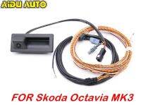 สำหรับ Skoda Octavia MK3 III B8 3V กล้องมองหลังลำตัวพร้อมคำแนะนำขั้นสูง3V0สายรัดสายไฟ827 566 N