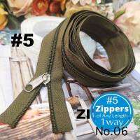 #5 Zip ซิป (มีให้เลือกหลายสี) ซิปตัด ซิปไนล่อน ซิปพลาสติก ซิปหลา ฟันเบอร์ 5 (สินค้าพร้อมส่งจากไทย) Zip ซิป ซิปตัด ซิปไนล่อน ซิปพลาสติก ซิปหลา ฟันใหญ่ เบอร์ 5 ซิปหัวเดียว รูดลื่น  ซิปสำหรับทำงานที่ใช้ความยาวซิปมากเป็นพิเศษ  วิธีใช้งาน : ใช้การเย็บหัว เย็บท