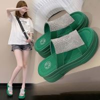 【July】 Sponge cake green slippers 2023 new summer womens outerwear net red ins hot style bombing street high value young and beautiful