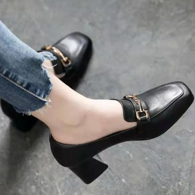 Tamias รองเท้าส้นสูงทรงเหลี่ยม, รองเท้าส้นสูงผู้หญิง, รองเท้าส้นสูง, รองเท้าส้นสูงแฟชั่น ตกแต่งโซ่โลหะ(ความสูงส้นรองเท้า: 5.5 ซม