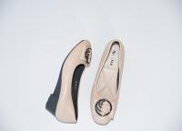 รองเท้าเเฟชั่นผู้หญิงเเบบคัชชูส้นเตี้ย No. 688-69 NE&amp;NA Collection Shoes